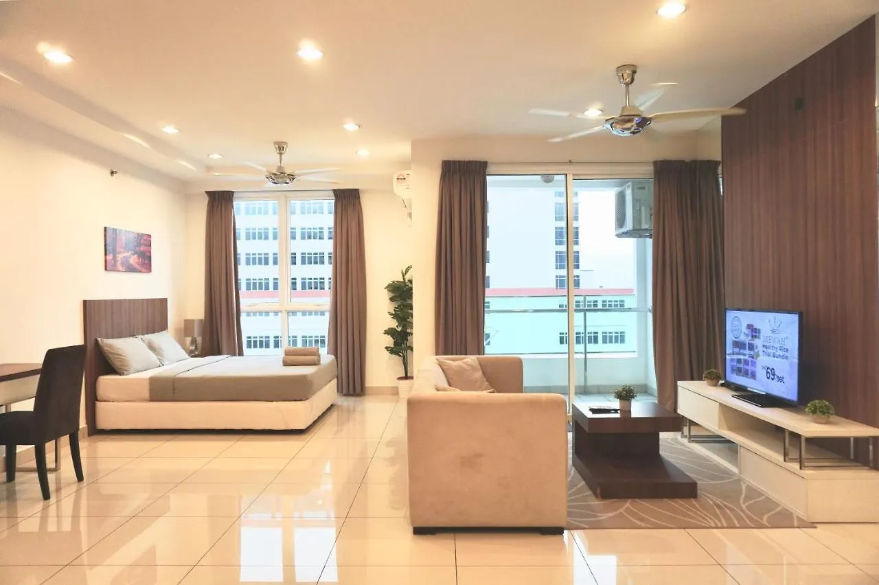 Gurney Drive Mansion One Serviced Apartment Джорджтаун