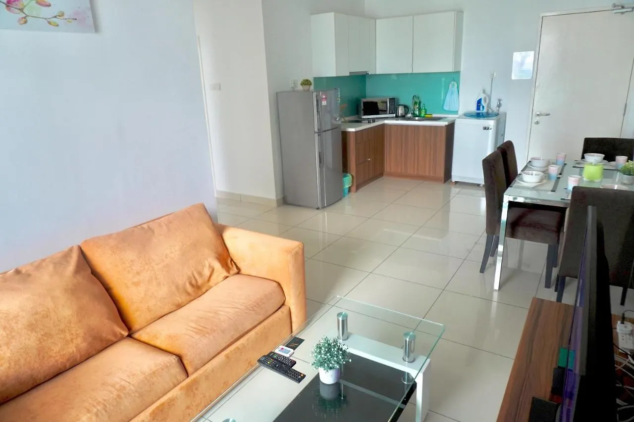 Gurney Drive Mansion One Serviced Apartment Джорджтаун