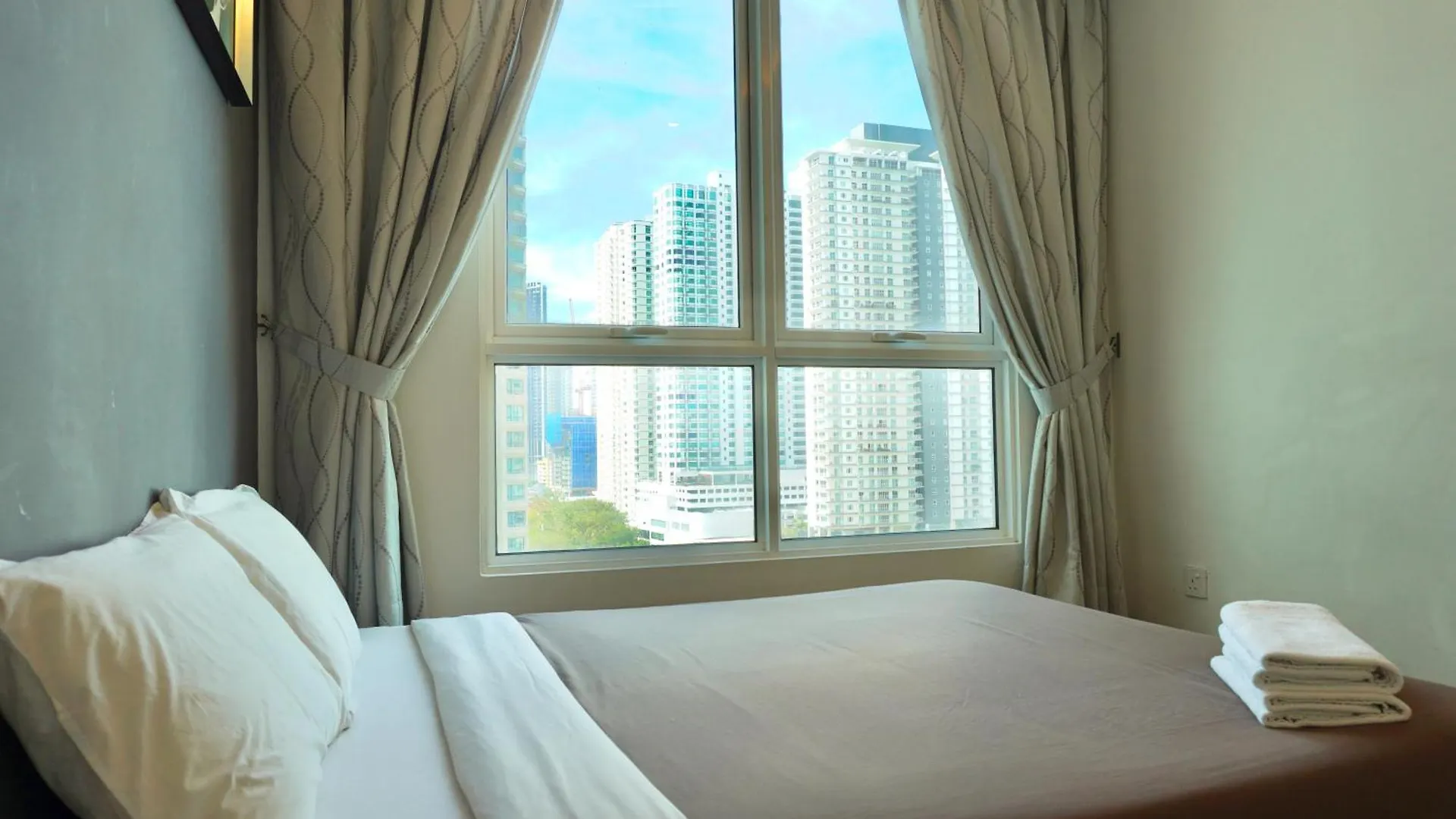 Gurney Drive Mansion One Serviced Apartment Джорджтаун Малайзия