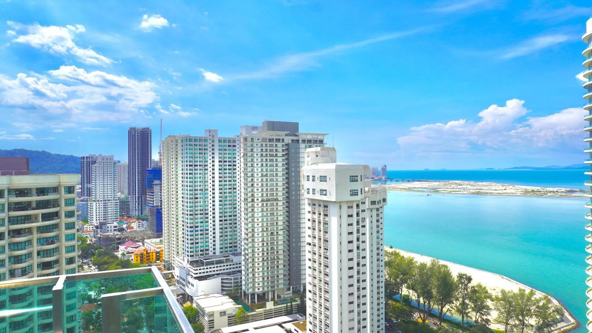 Gurney Drive Mansion One Serviced Apartment Джорджтаун